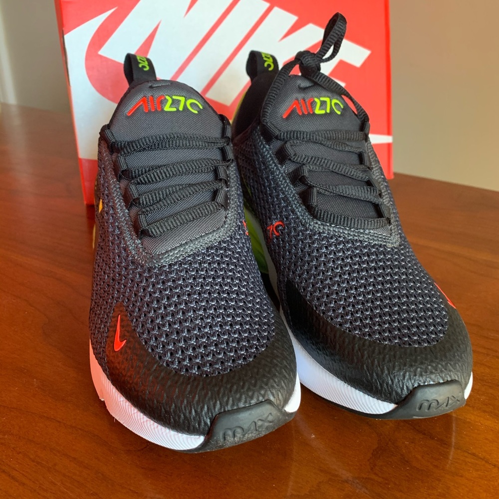 Nike Air Max 270 Shoes Youth Sizes - Picture 6 of 7